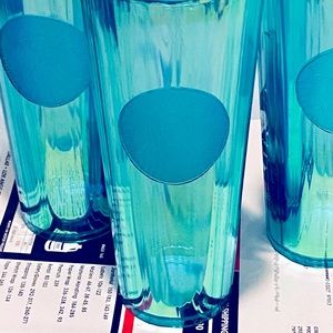 1 new Starbucks venti iridescent tumbler